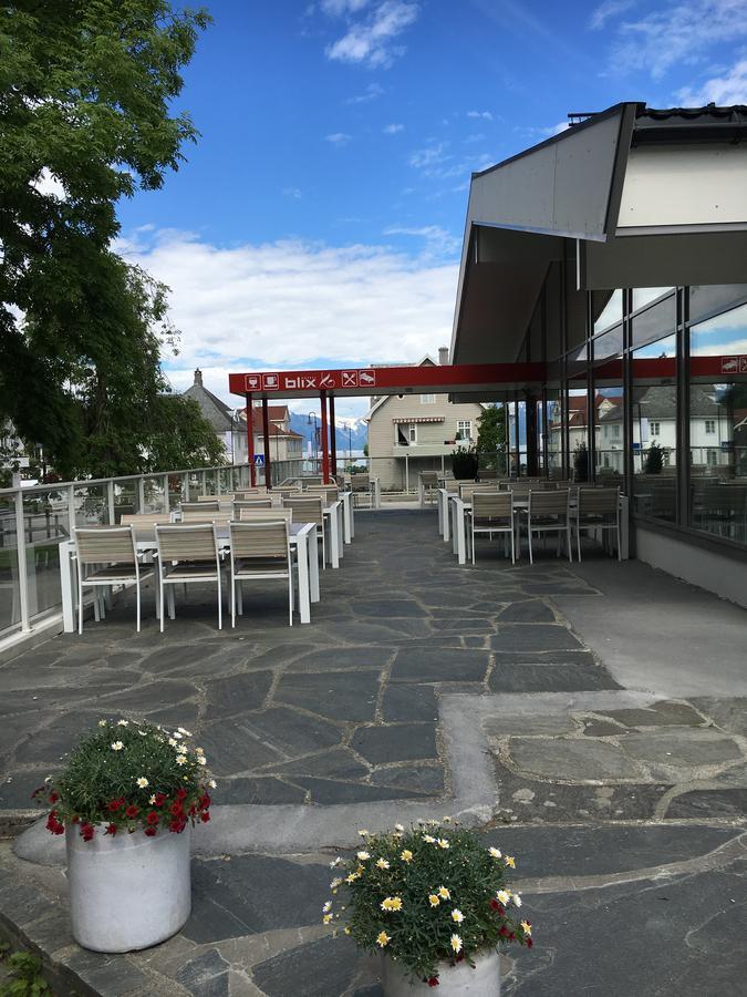 Blix Hotel Vikoyri Exterior photo
